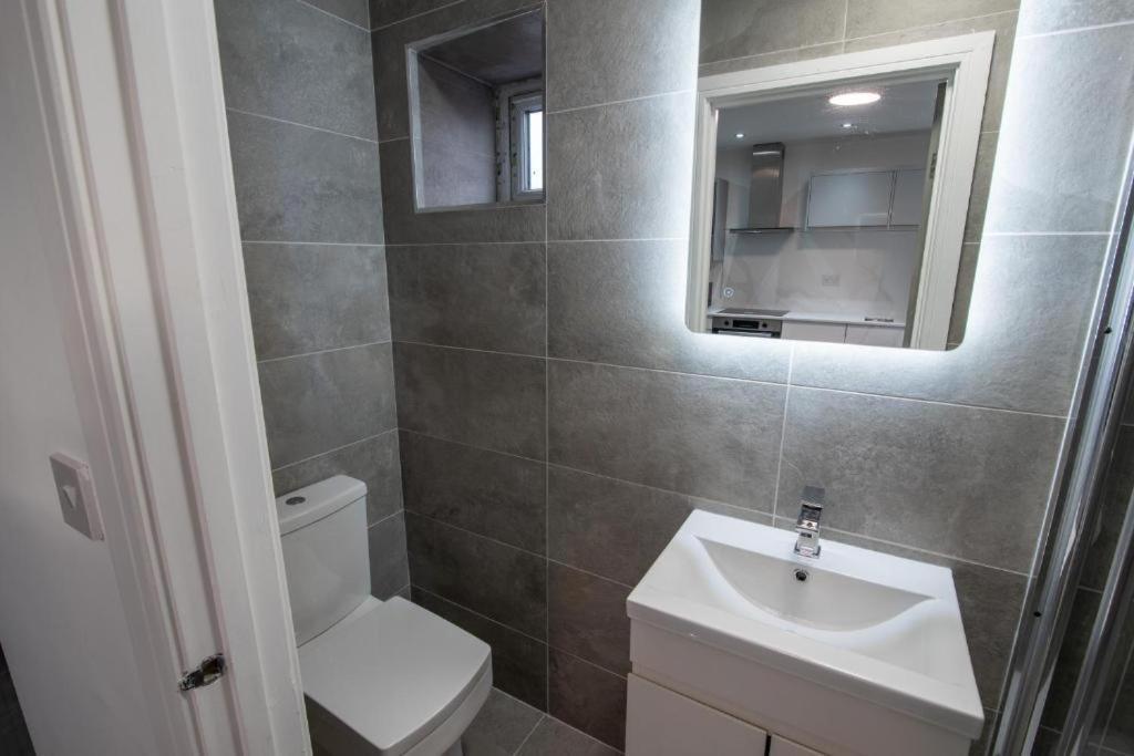 Luxurious Apartments - In Cardiff Exterior photo